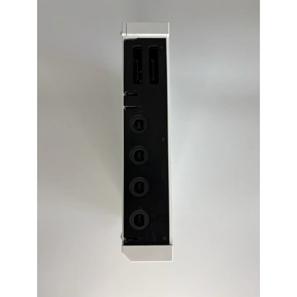 Nintendo Wii RVL-001 Video Game Console GameCube Compatible w Power & AV Cables